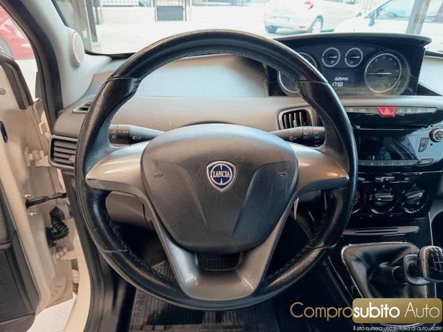 LANCIA Ypsilon usata, con Airbag testa