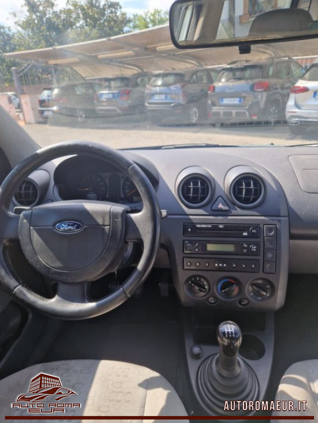 FORD Fiesta usata, con Sedile posteriore sdoppiato