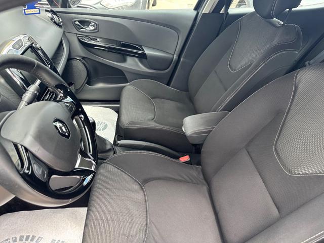 RENAULT Clio usata, con Sistema di navigazione
