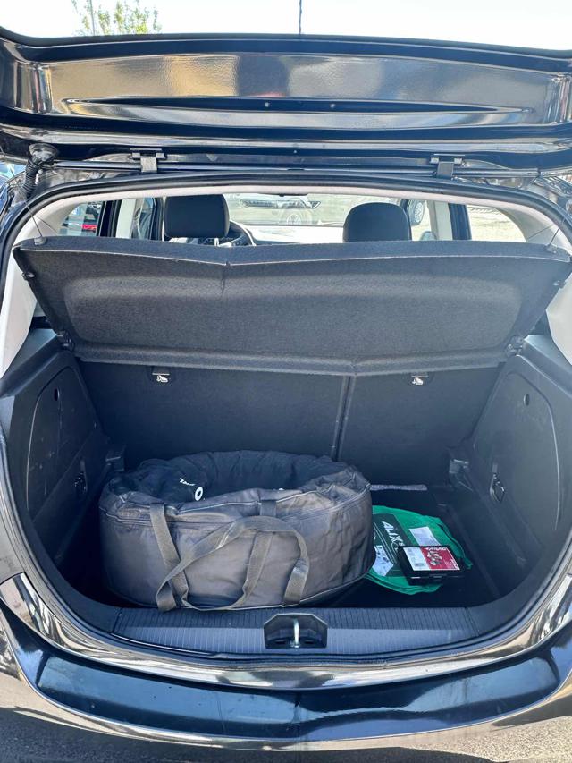 OPEL Corsa usata, con Cerchi in lega