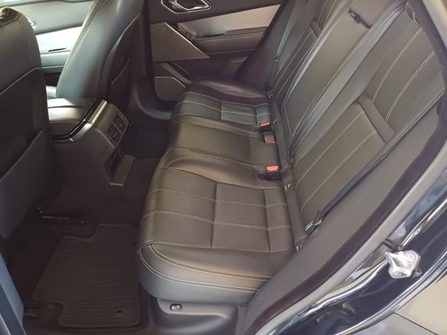LAND ROVER Range Rover Velar usata, con Autoradio digitale