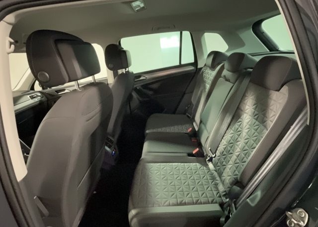 VOLKSWAGEN Tiguan usata, con Controllo automatico clima