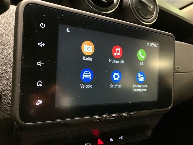 DACIA Duster usata 13