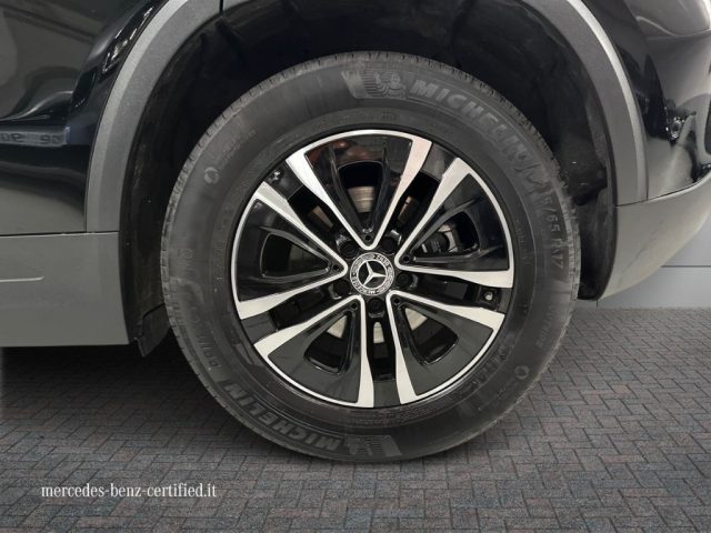 MERCEDES-BENZ GLA 180 usata, con Sistema di navigazione