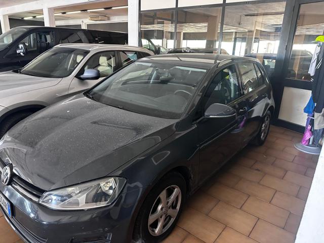 VOLKSWAGEN Golf usata, con Airbag