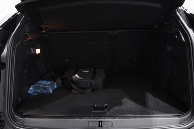 PEUGEOT 3008 usata, con Android Auto