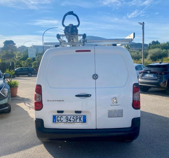 PEUGEOT Partner usata, con Controllo trazione