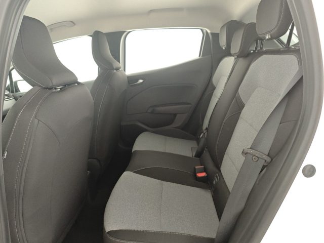 RENAULT Clio usata, con Sensore di pioggia