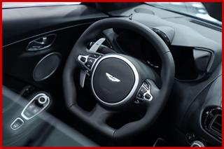 ASTON MARTIN Vantage usata, con Fari Xenon