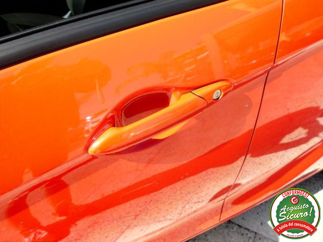 OPEL Karl usata, con Sensori di parcheggio posteriori