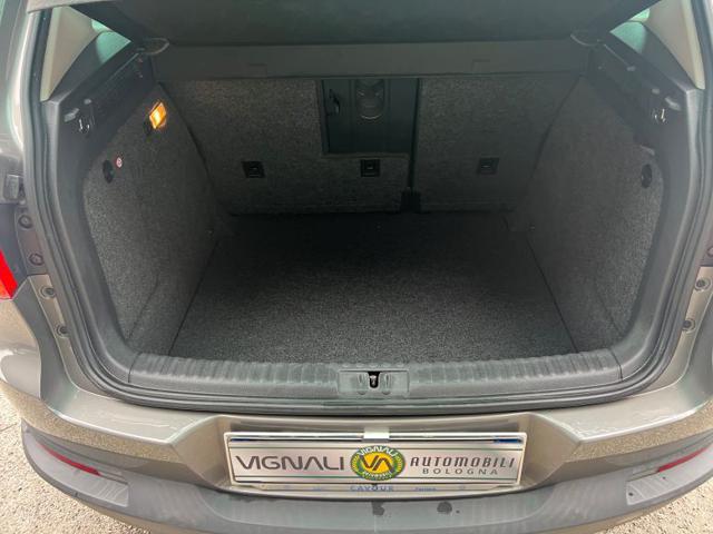 VOLKSWAGEN Tiguan usata, con Bracciolo
