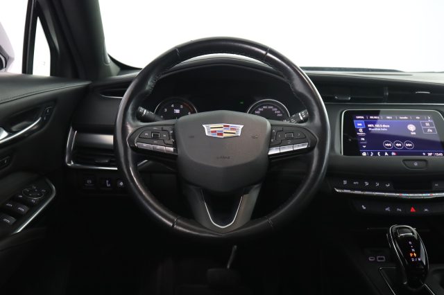 CADILLAC XT4 usata 6