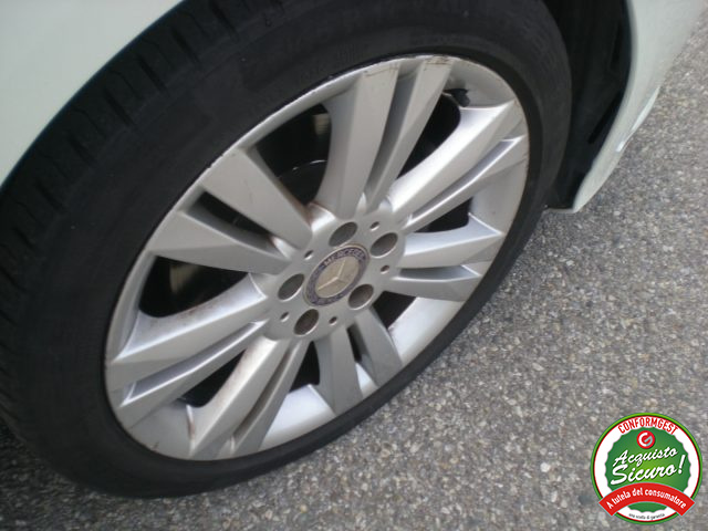 MERCEDES-BENZ B 180 usata, con Controllo trazione