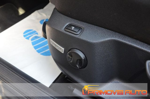 VOLKSWAGEN Golf usata, con Servosterzo