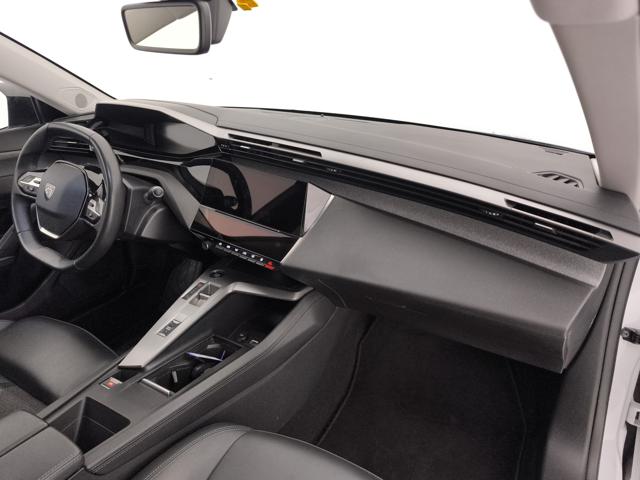 PEUGEOT 308 usata, con Isofix