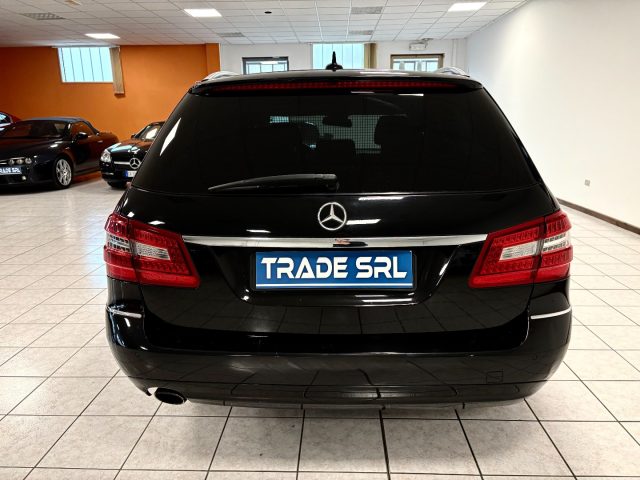 MERCEDES-BENZ E 200 usata, con Controllo trazione