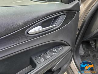 ALFA ROMEO Stelvio usata, con Controllo trazione