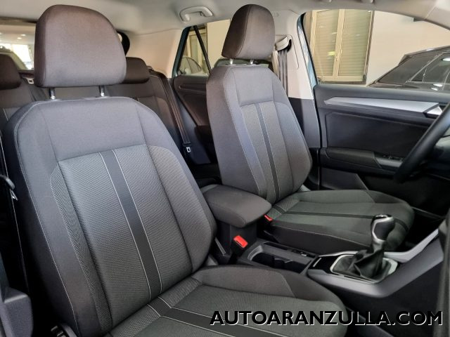 VOLKSWAGEN T-Roc usata, con Volante in pelle