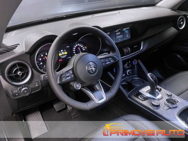 ALFA ROMEO Stelvio usata, con Airbag