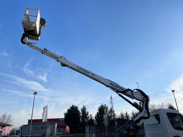 MERCEDES-BENZ Sprinter usata, con Chiusura centralizzata telecomandata