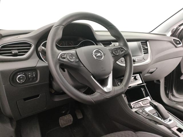 OPEL Grandland X usata, con Climatizzatore