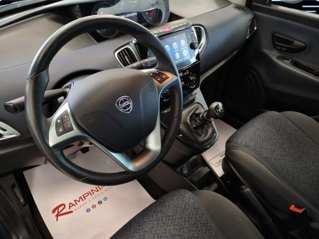 LANCIA Ypsilon usata 13