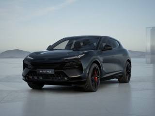 LOTUS Eletre usata, con Airbag