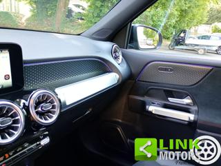 MERCEDES-BENZ GLB 200 usata, con Sistema di chiamata d