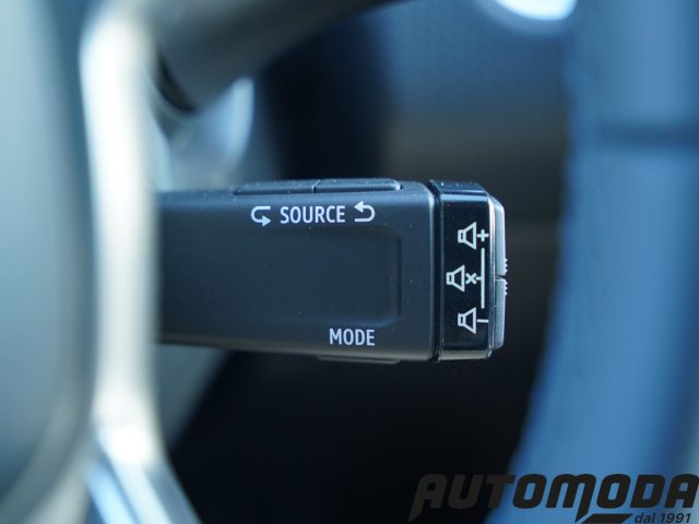 MITSUBISHI Colt usata, con Sensore di luce