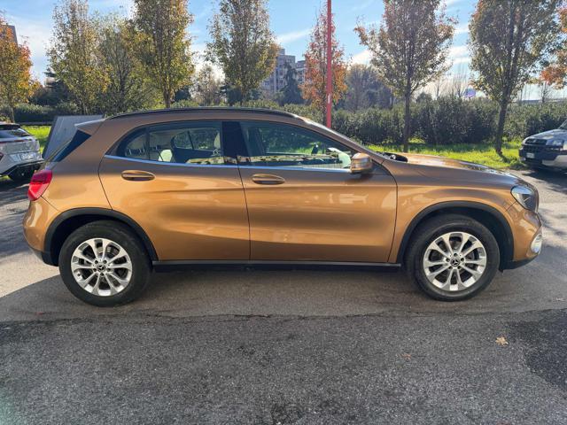 MERCEDES-BENZ GLA 180 usata, con Chiusura centralizzata