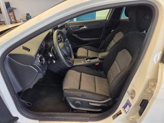 MERCEDES-BENZ A 160 usata, con Autoradio