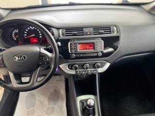 KIA Rio usata, con USB