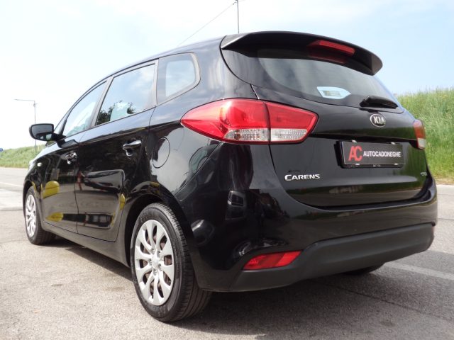 KIA Carens usata, con Autoradio