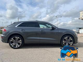 AUDI Q8 usata, con Alzacristalli elettrici