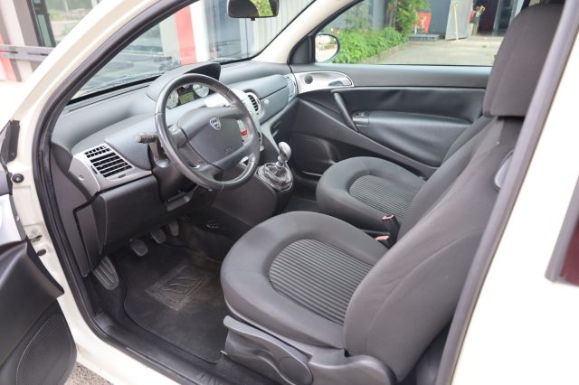 LANCIA Ypsilon usata 34