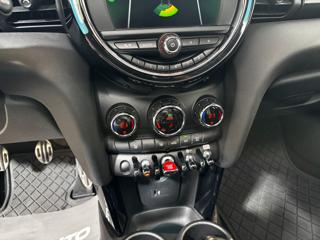 MINI Cooper usata, con USB