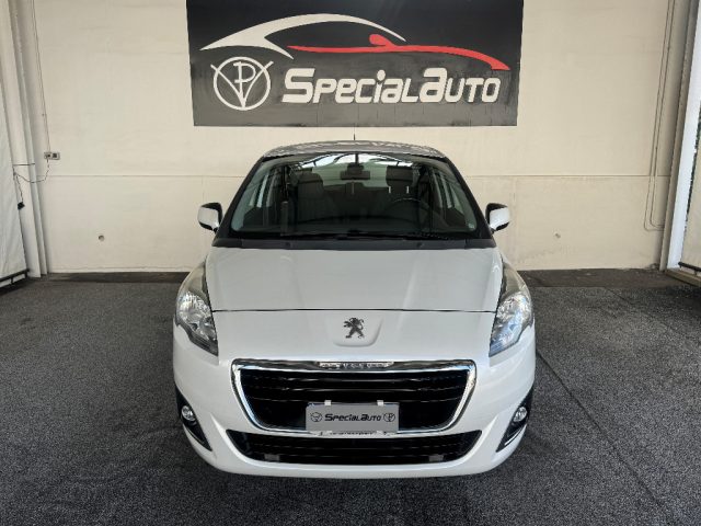 PEUGEOT 5008 usata, con ABS