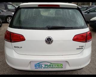 VOLKSWAGEN Golf usata, con Autoradio