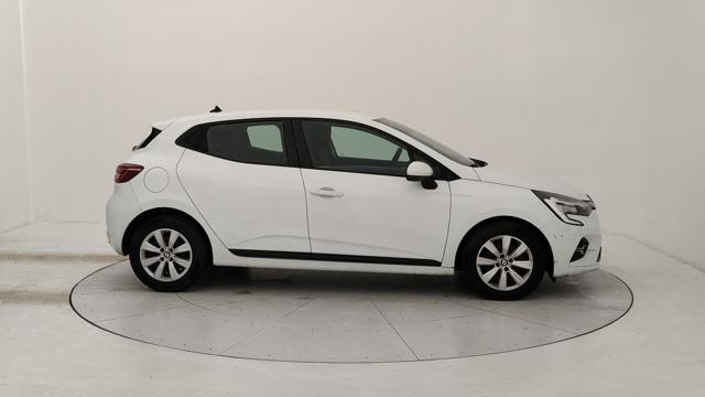 RENAULT Clio usata, con Autoradio