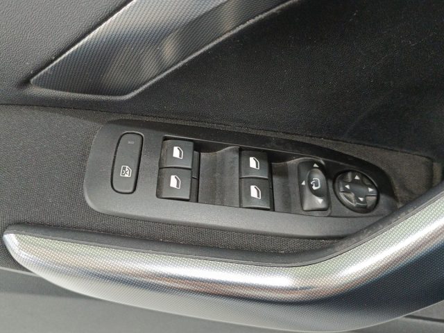 PEUGEOT 2008 usata, con Sensore di luce
