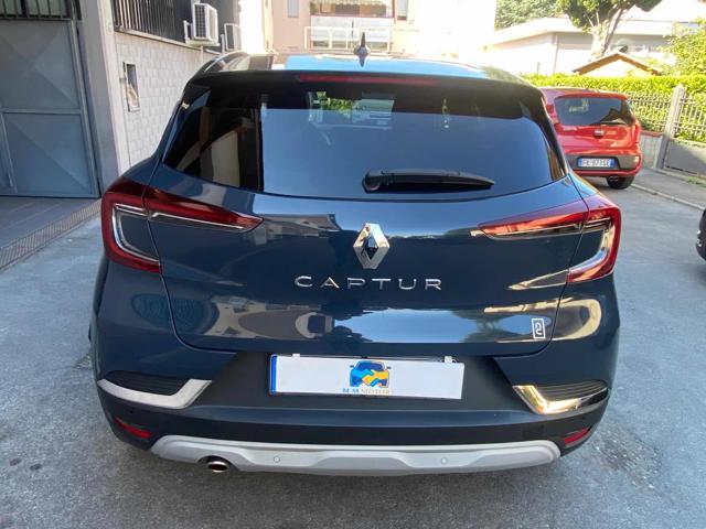 RENAULT Captur usata 4
