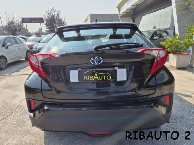 TOYOTA C-HR usata, con ESP