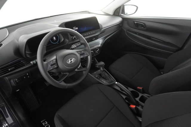 HYUNDAI i20 usata 8