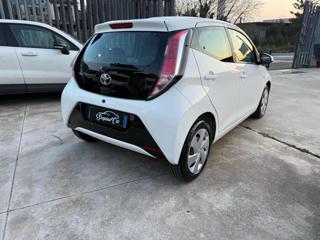 TOYOTA Aygo usata, con Alzacristalli elettrici