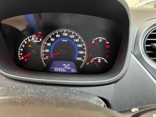 HYUNDAI i10 usata, con Airbag laterali