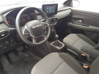 DACIA Sandero usata, con Autoradio