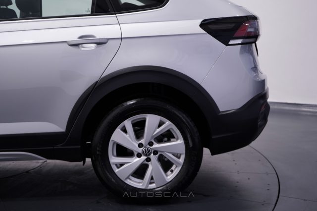 VOLKSWAGEN Taigo usata, con Isofix