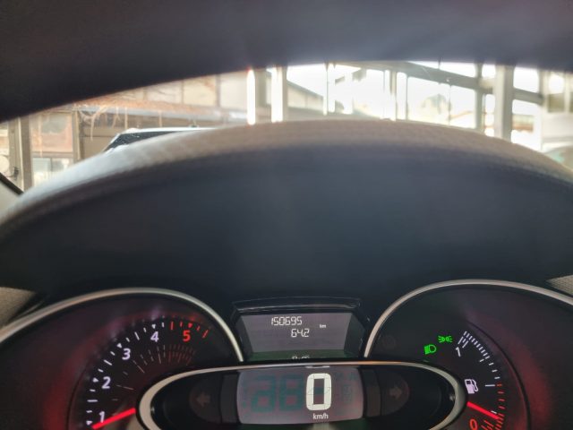 RENAULT Clio usata, con Servosterzo
