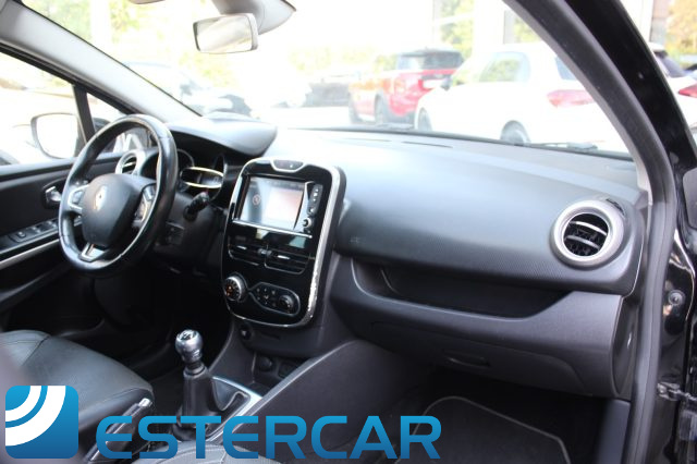 RENAULT Clio usata, con Sistema di navigazione