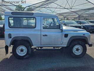 LAND ROVER Defender usata, con Interni in pelle